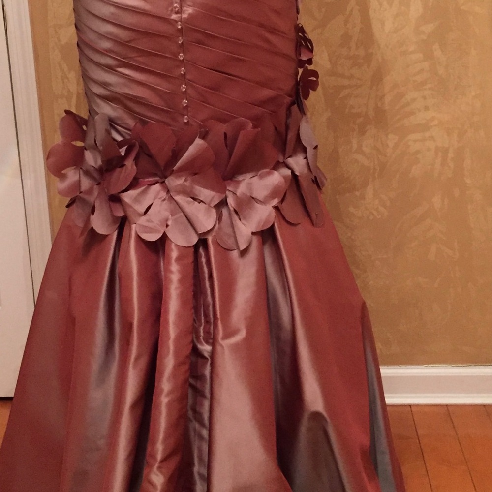 Evening gown - Picture 5 of 5